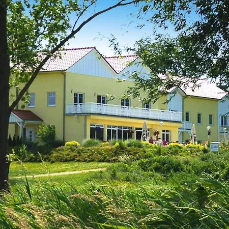 아파트 Appartement Im Seedomizil Kummerow